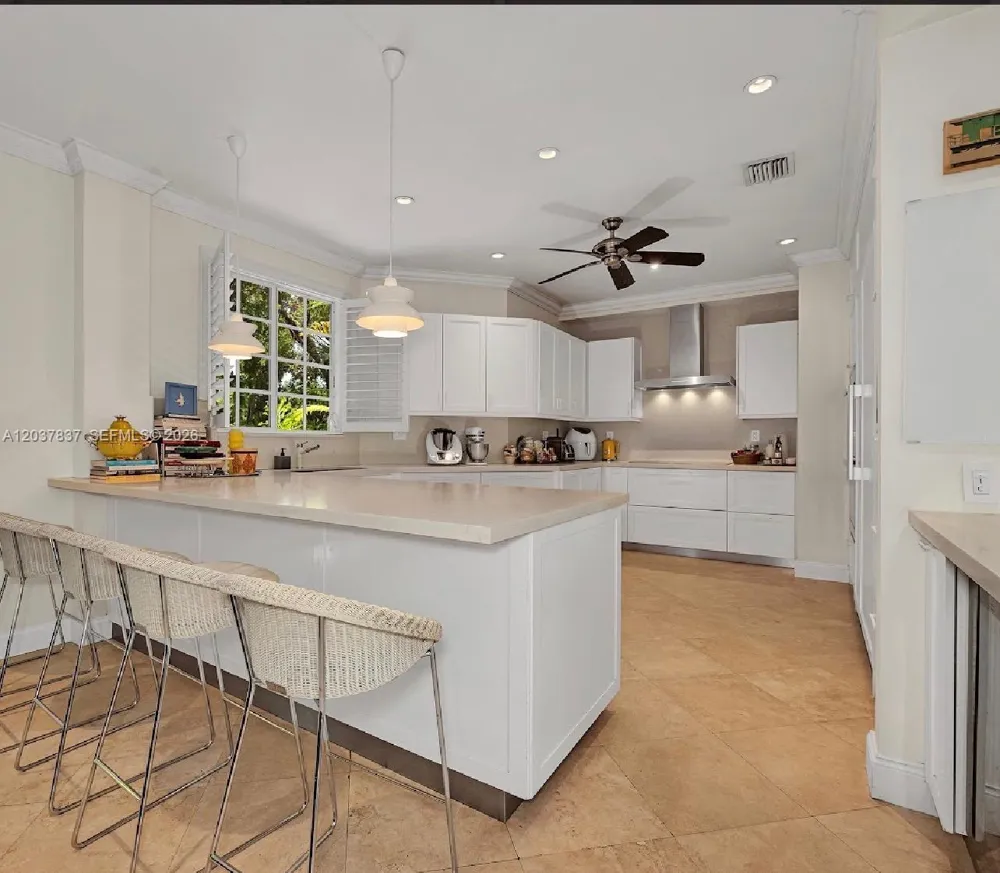 797 Glenridge Rd Key Biscayne, FL 33149