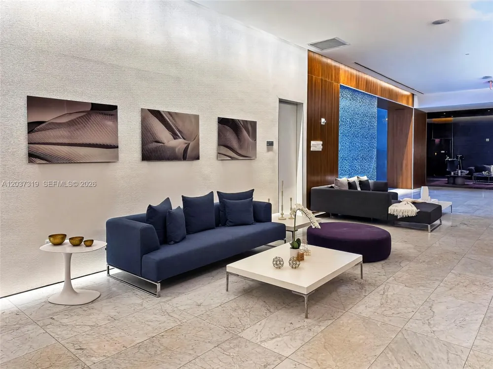 68 SE 6th St #3506 Miami, FL 33131