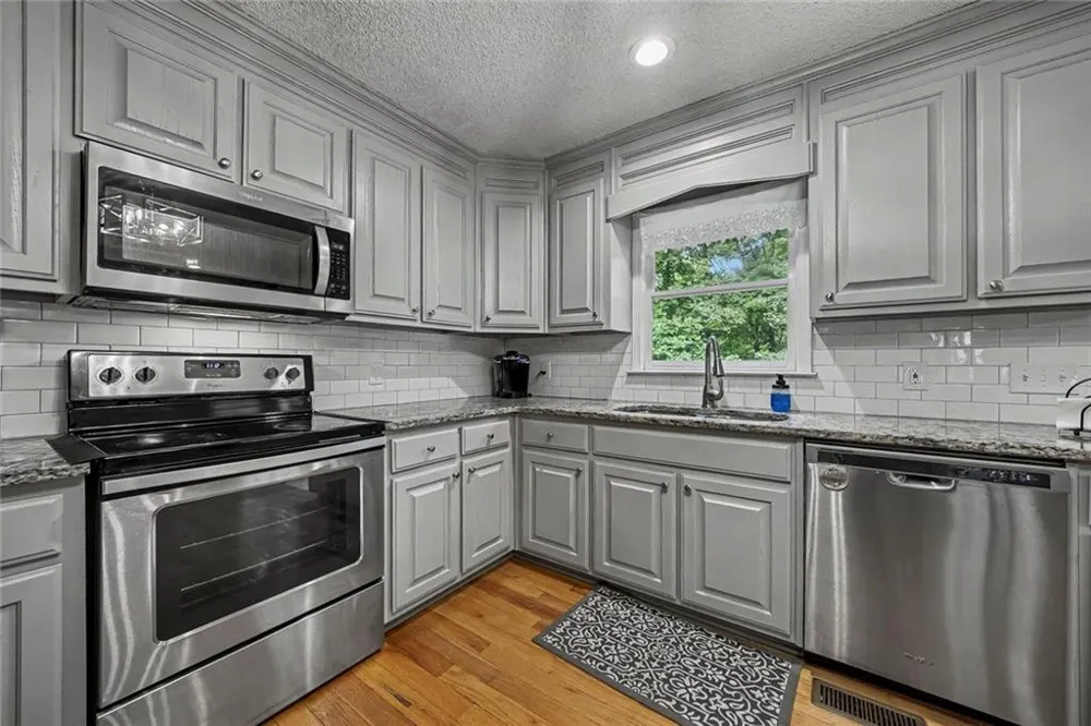 2717 Upper Sweetwater Trail SE White, GA 30184