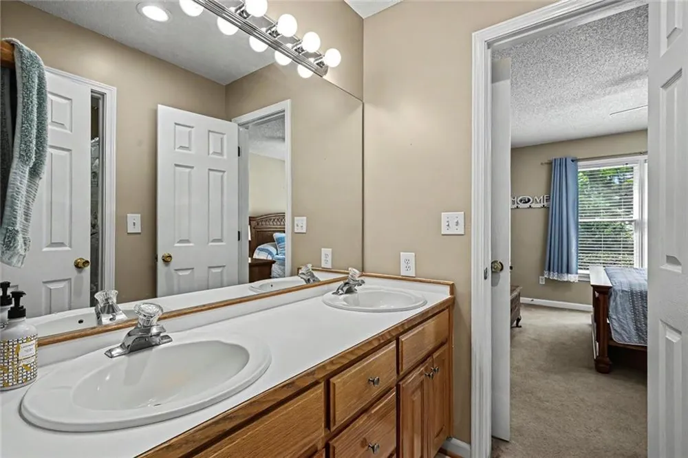 2717 Upper Sweetwater Trail SE White, GA 30184