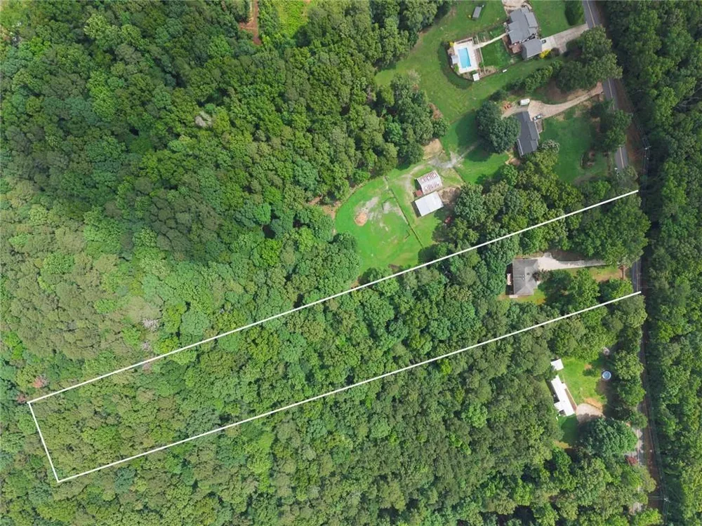 2717 Upper Sweetwater Trail SE White, GA 30184
