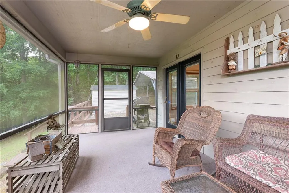 250 Summit Drive Blairsville, GA 30512