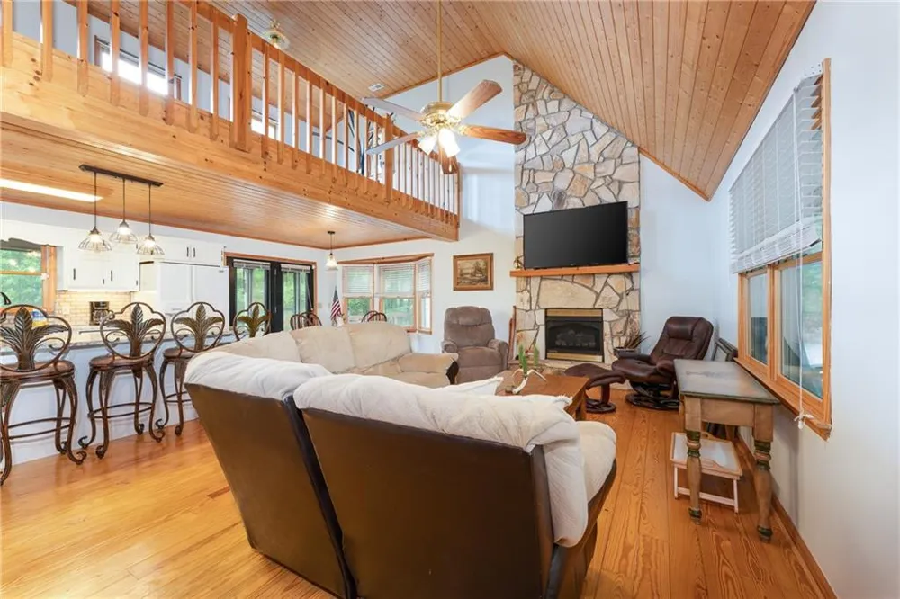 250 Summit Drive Blairsville, GA 30512