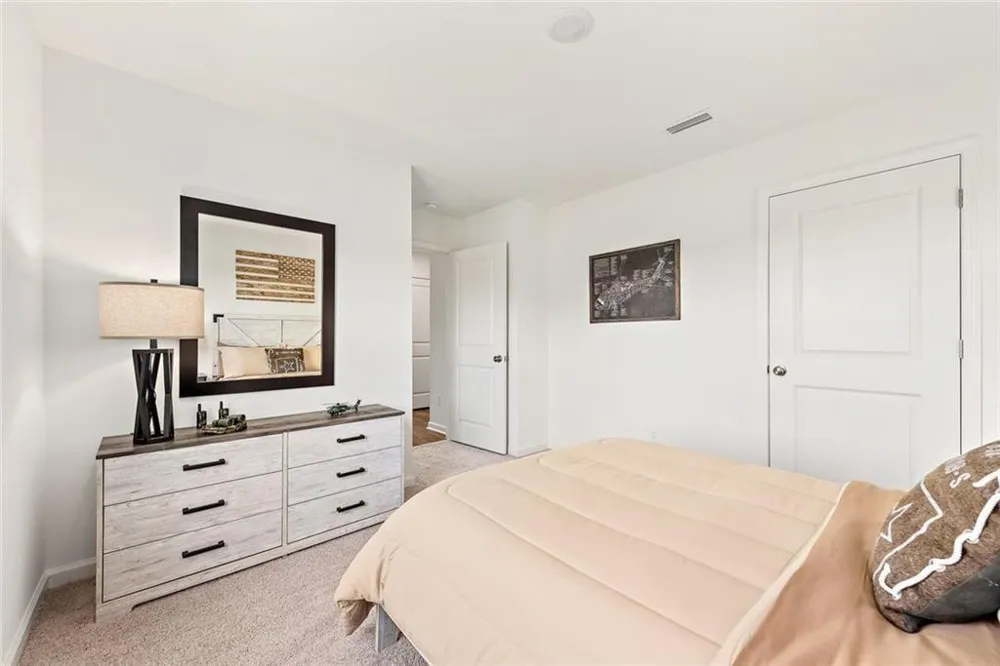 221 Woodlake Landing Hartwell, GA 30643