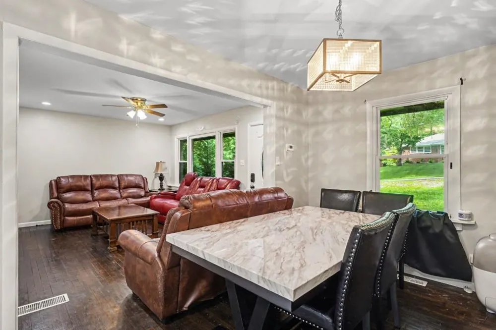 5633 Cypress Drive Forest Park, GA 30297