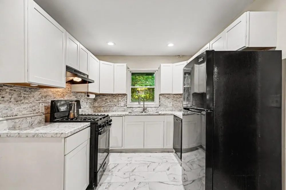 5633 Cypress Drive Forest Park, GA 30297