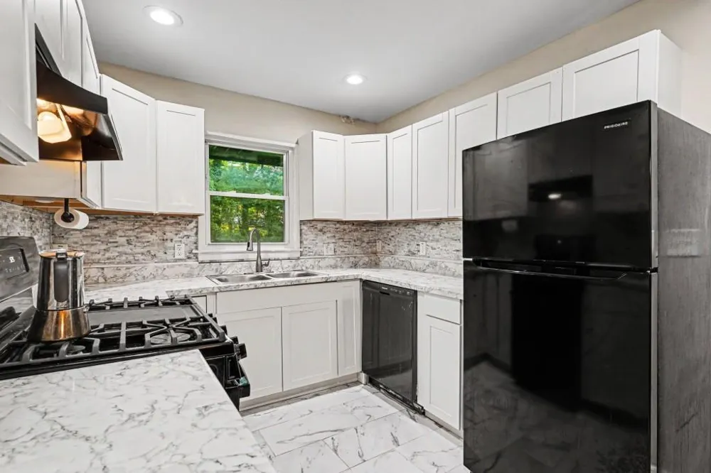 5633 Cypress Drive Forest Park, GA 30297
