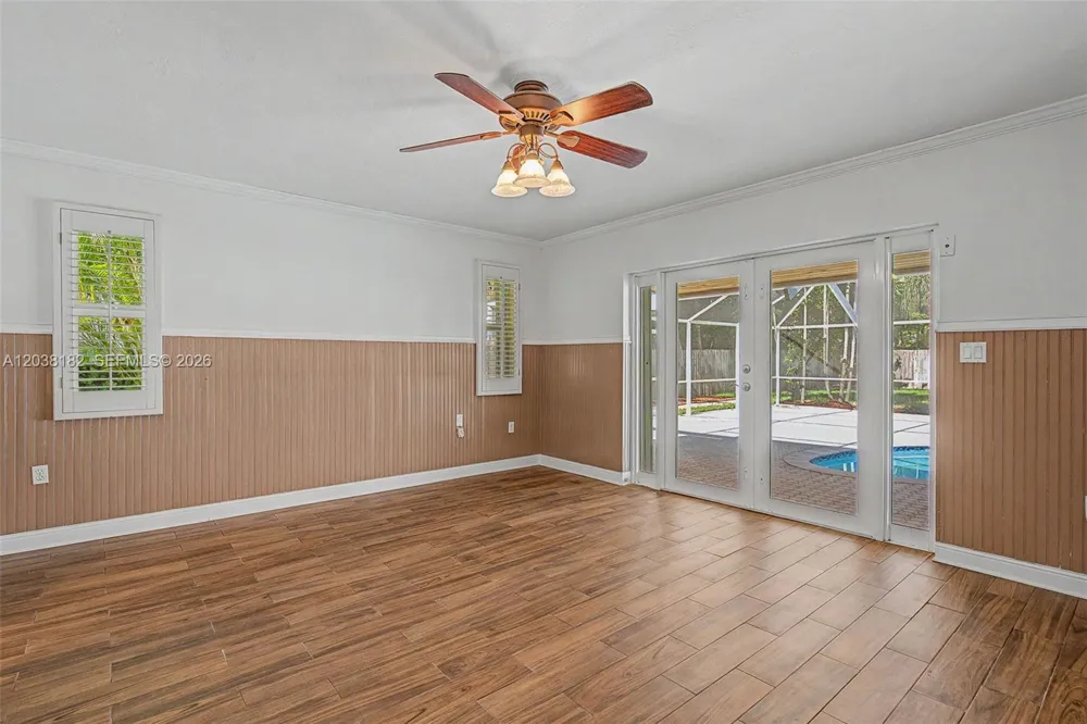 16842 SW 79 Place Palmetto Bay, FL 33157