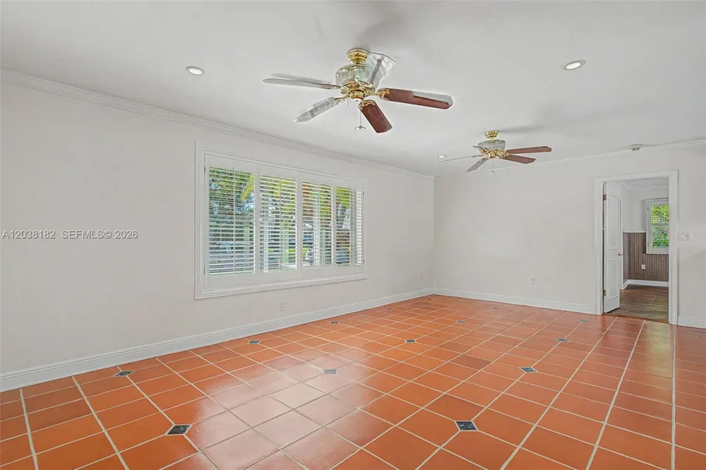 16842 SW 79 Place Palmetto Bay, FL 33157