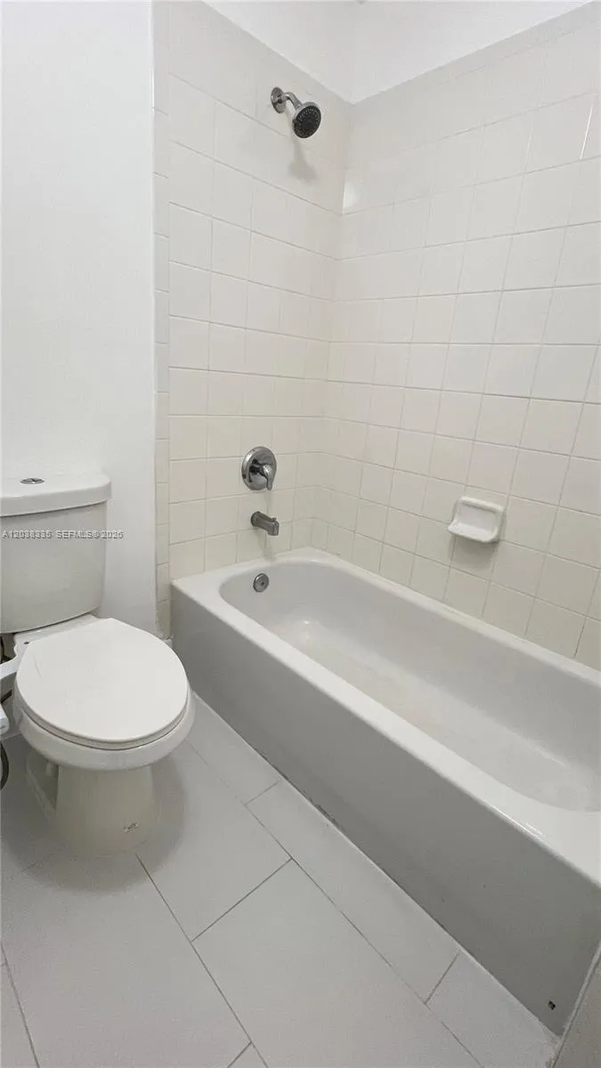 22721 SW 88th Pl #9-19 Cutler Bay, FL 33190