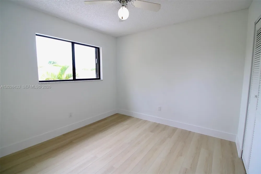 21808 SW 99th Ave Cutler Bay, FL 33190