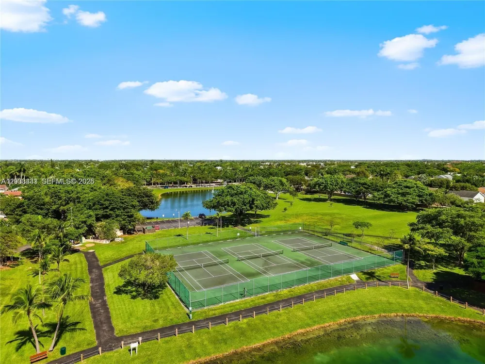 21808 SW 99th Ave Cutler Bay, FL 33190