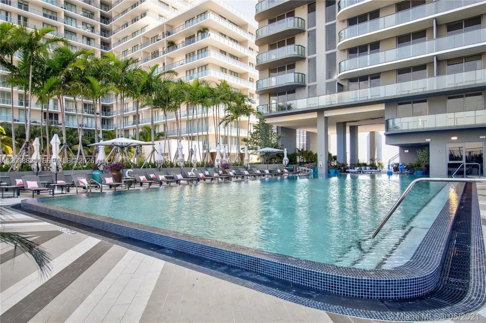 121 NE 34th St #1111 Miami, FL 33137