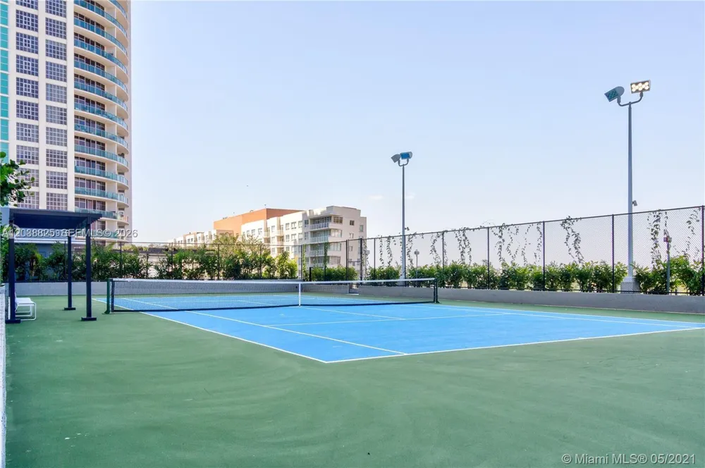 121 NE 34th St #1111 Miami, FL 33137