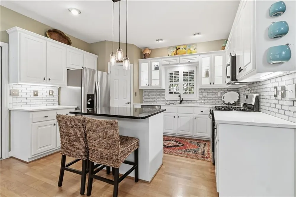 52 Swallow Point Big Canoe, GA 30143