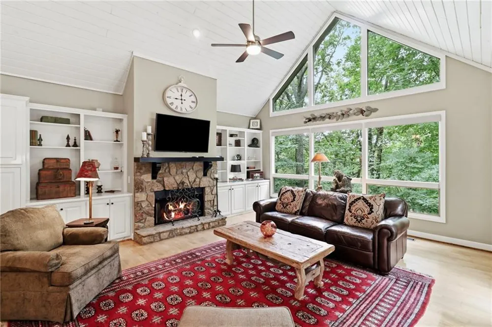 52 Swallow Point Big Canoe, GA 30143