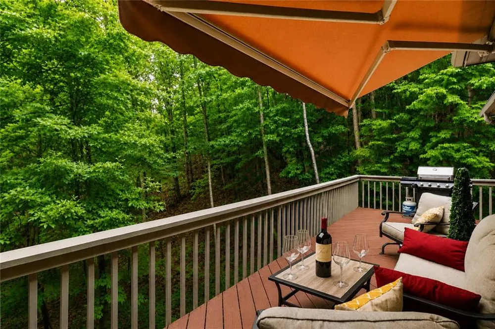 52 Swallow Point Big Canoe, GA 30143