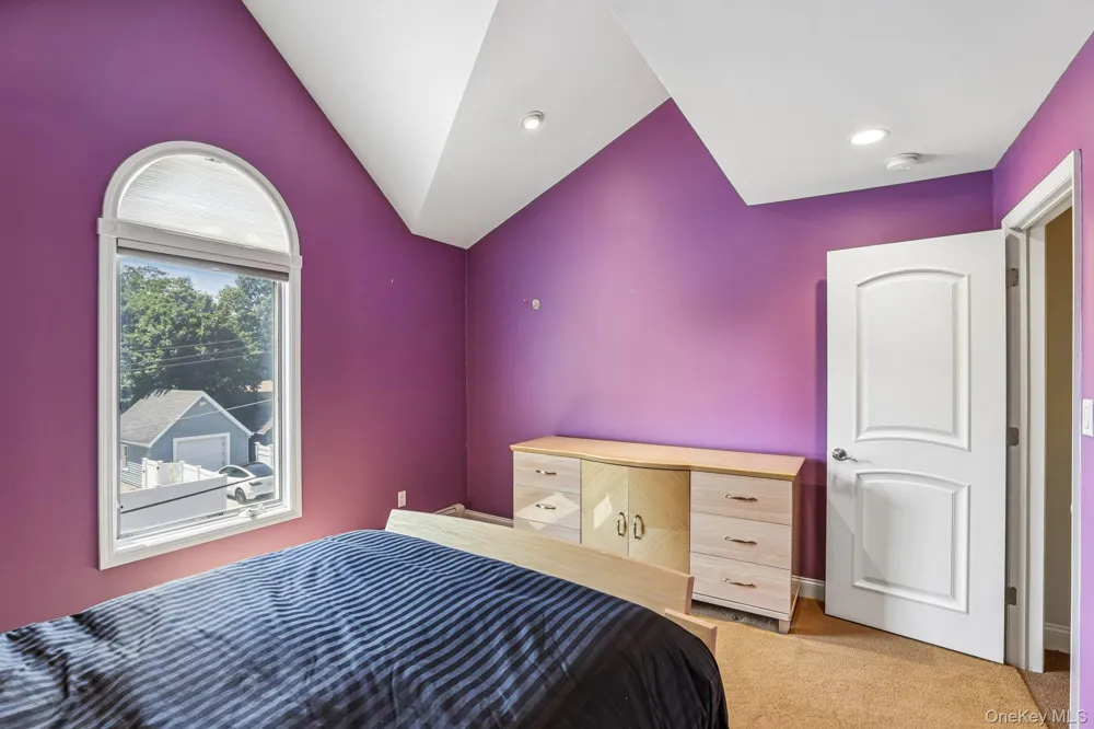 1218 Centre Street Hewlett, NY 11557