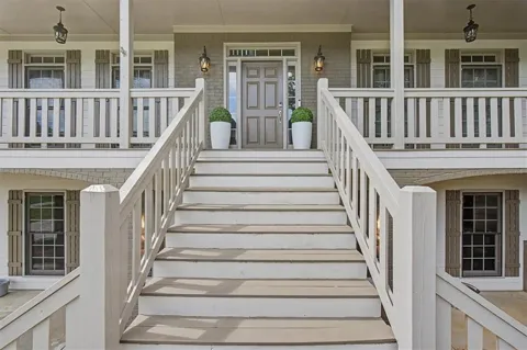 62 River Walk Parkway