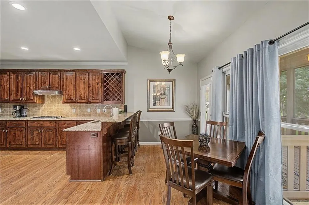 62 River Walk Parkway Euharlee, GA 30145