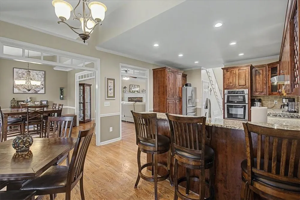 62 River Walk Parkway Euharlee, GA 30145