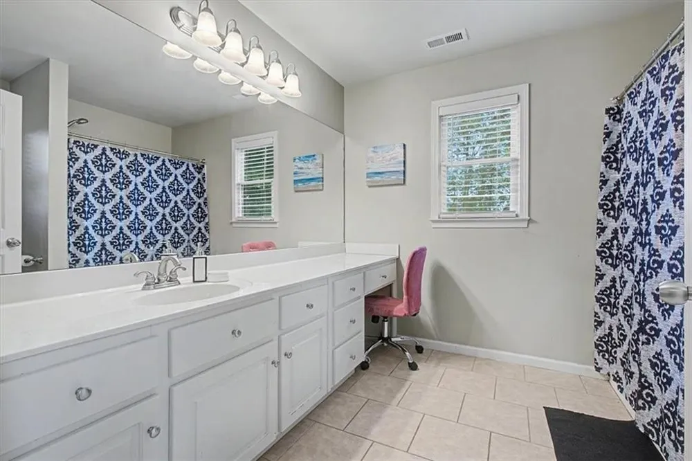 62 River Walk Parkway Euharlee, GA 30145