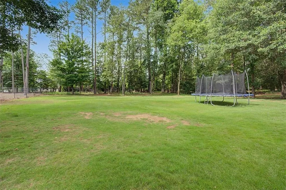 62 River Walk Parkway Euharlee, GA 30145