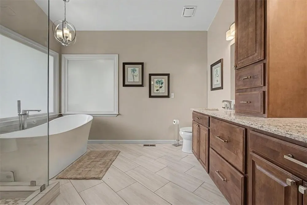 62 River Walk Parkway Euharlee, GA 30145