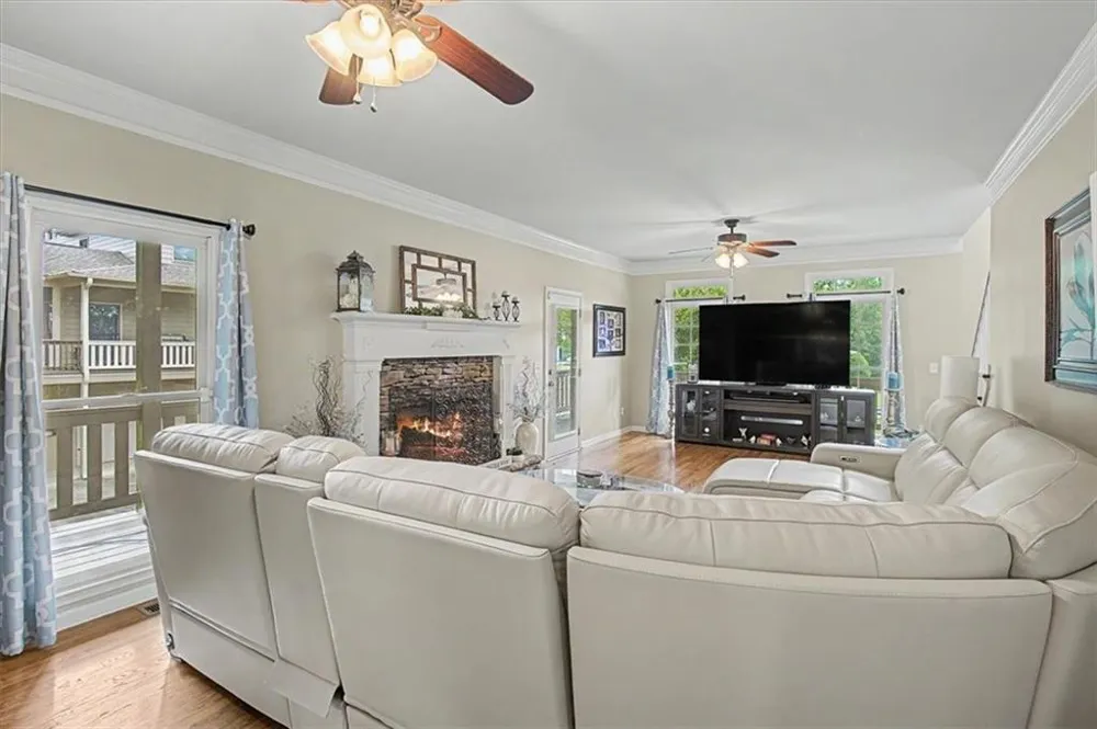 62 River Walk Parkway Euharlee, GA 30145