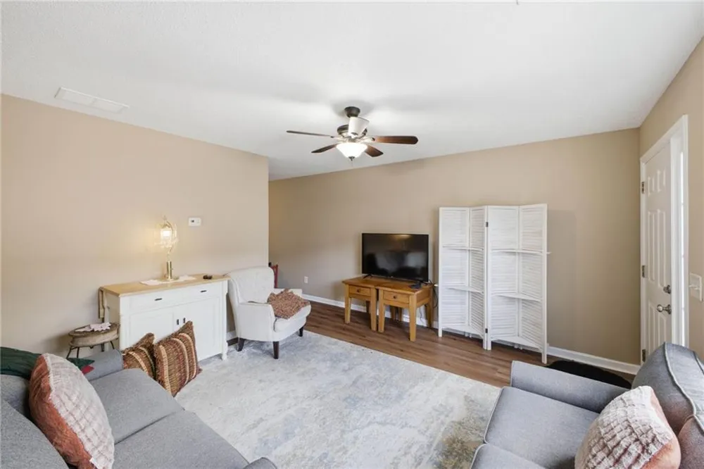 18 Princeton Place Drive Adairsville, GA 30103