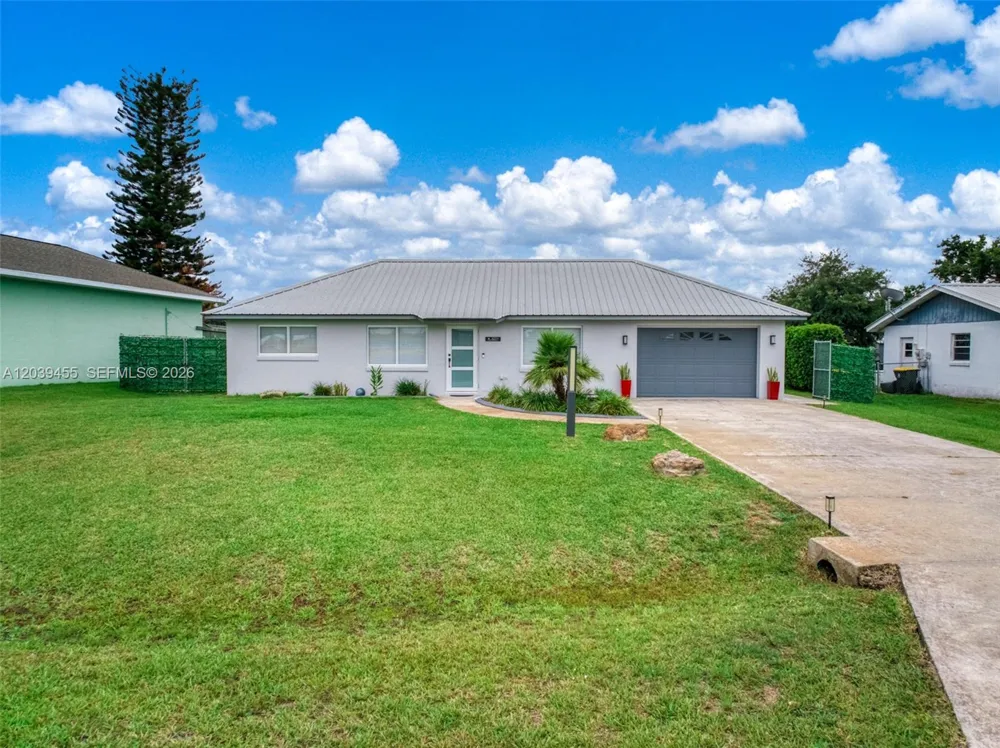 4224 Lake Vista Sebring, FL 33875