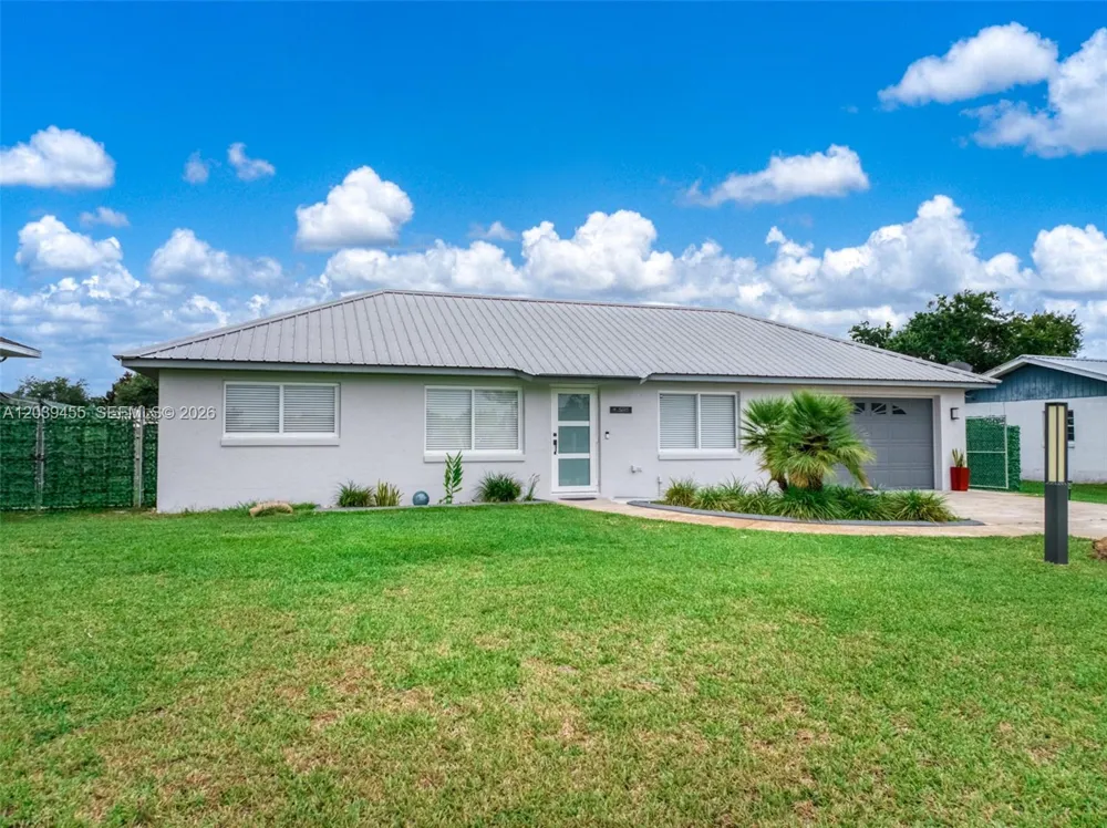 4224 Lake Vista Sebring, FL 33875