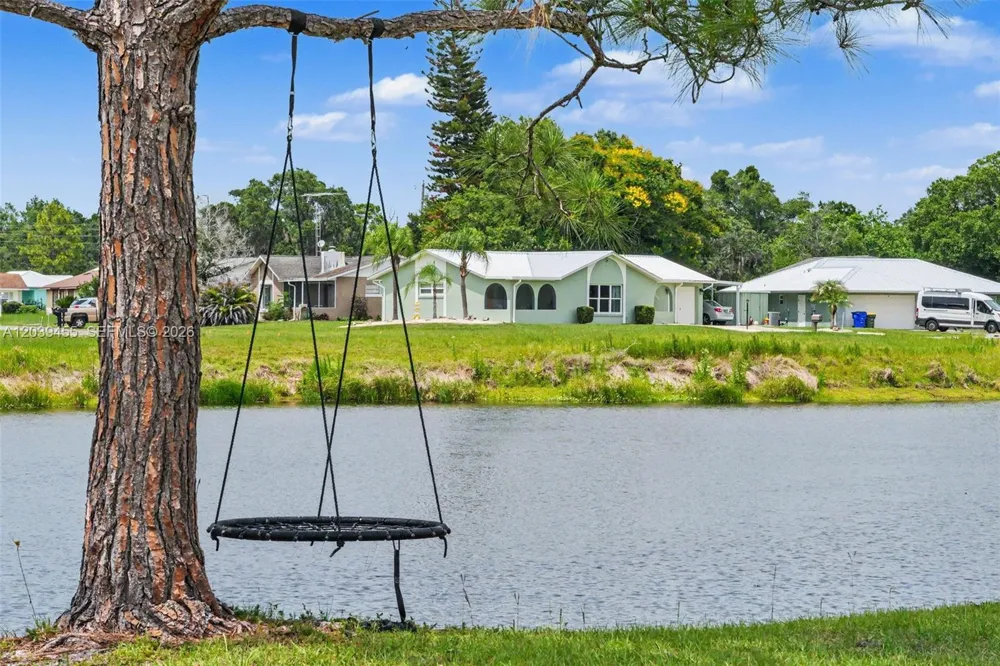4224 Lake Vista Sebring, FL 33875