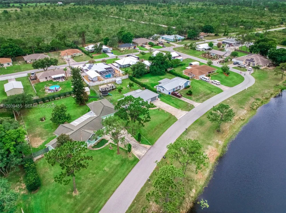 4224 Lake Vista Sebring, FL 33875