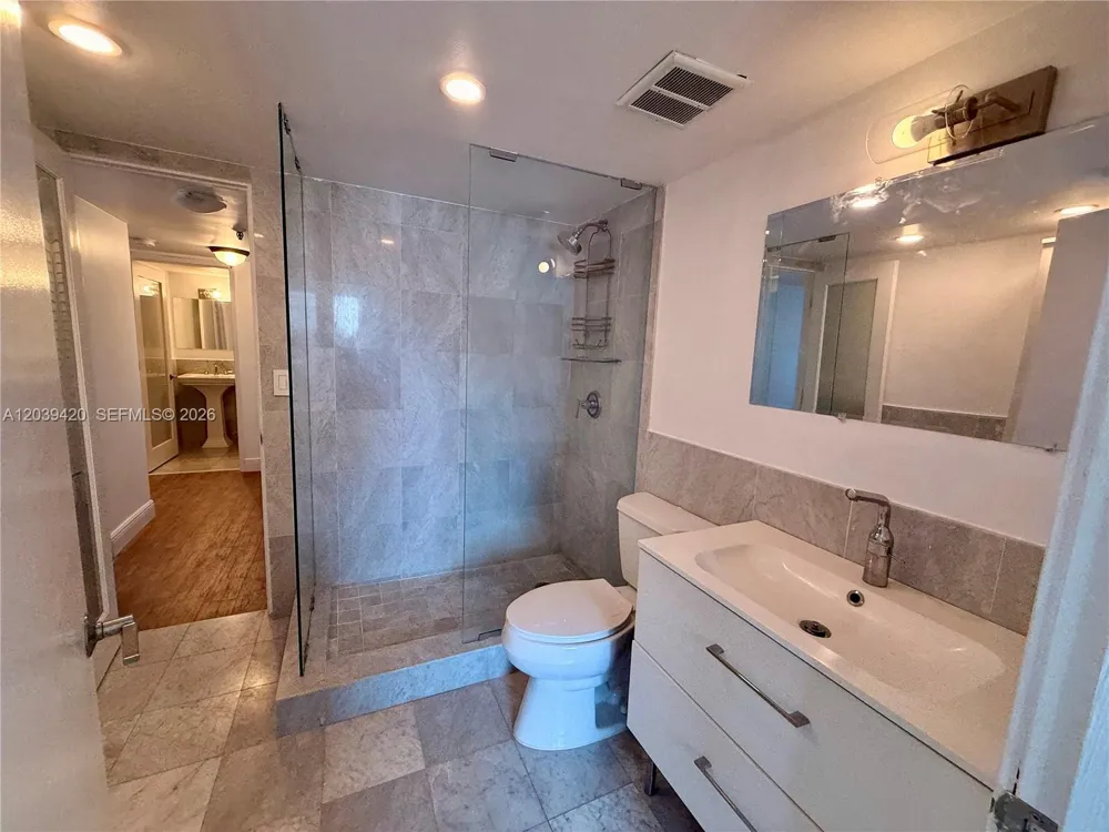 800 Miami Ave #E-1008 Miami, FL 33136