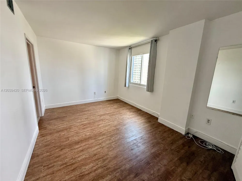 800 Miami Ave #E-1008 Miami, FL 33136