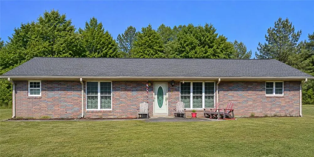 392 Nickelsville Road NE Resaca, GA 30735