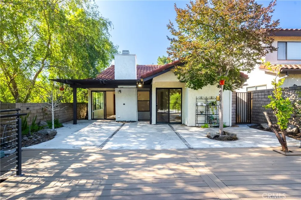9138 Tujunga Canyon Tujunga, CA 91042