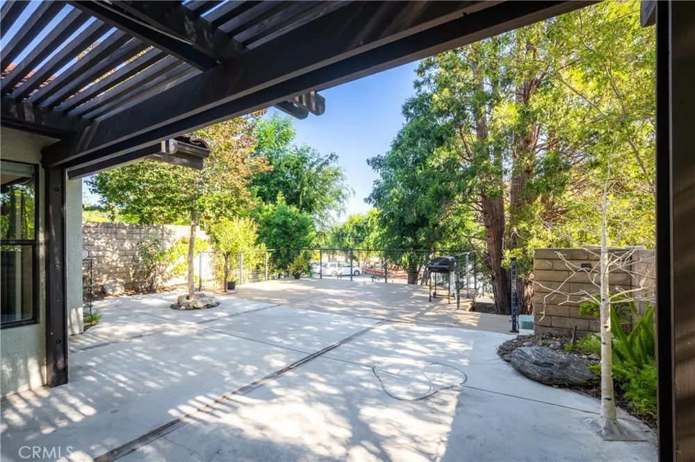 9138 Tujunga Canyon Tujunga, CA 91042
