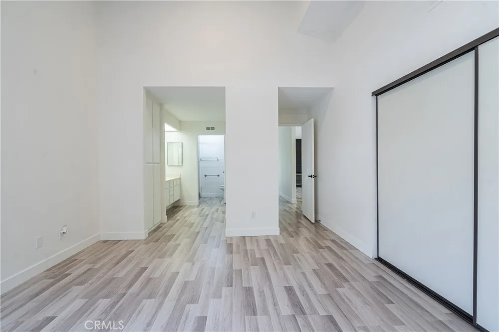 9138 Tujunga Canyon Tujunga, CA 91042