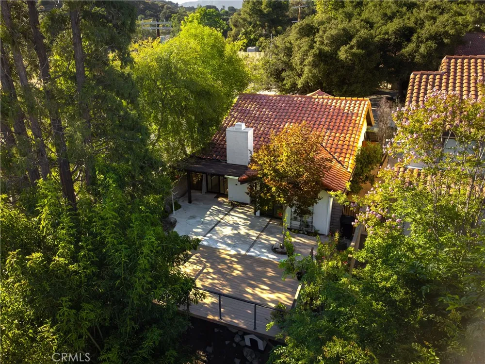 9138 Tujunga Canyon Tujunga, CA 91042