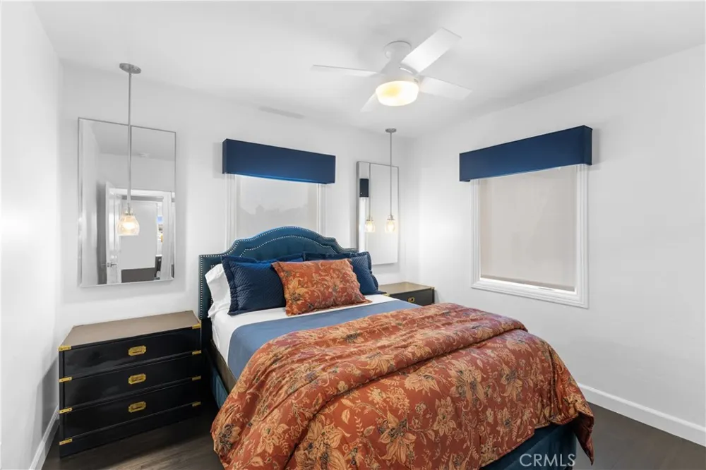 215 E Edgewater Newport Beach, CA 92661