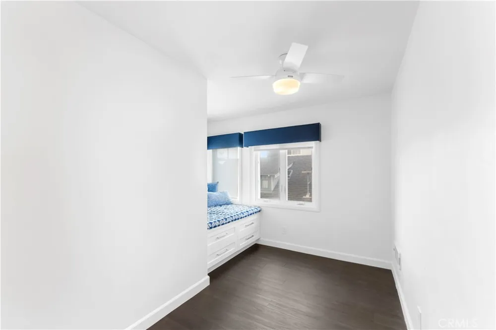 215 E Edgewater Newport Beach, CA 92661