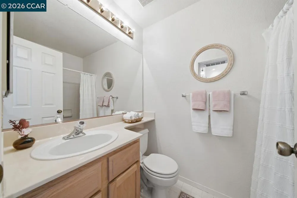 801 Timbercove St #4 Vallejo, CA 94591