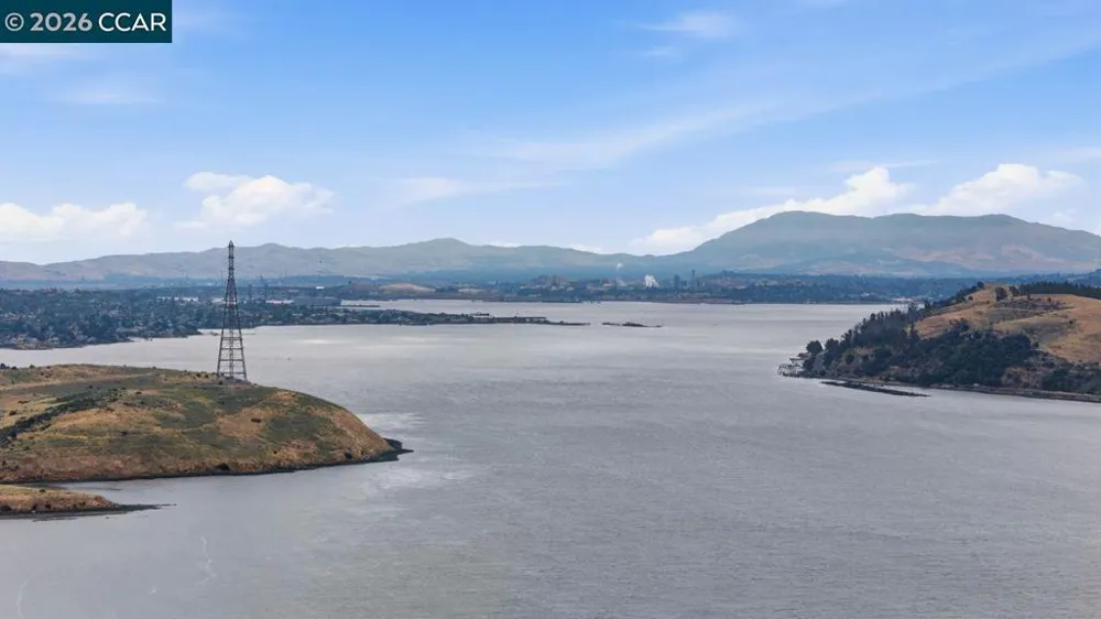 801 Timbercove St #4 Vallejo, CA 94591