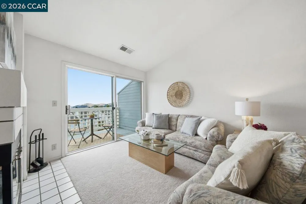 801 Timbercove St #4 Vallejo, CA 94591