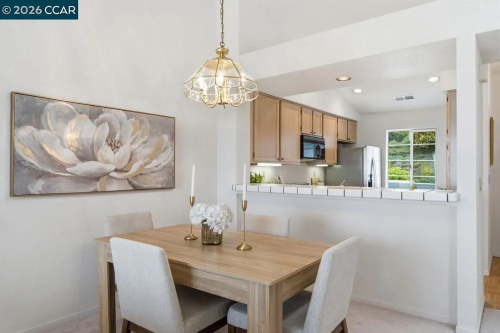 801 Timbercove St #4 Vallejo, CA 94591