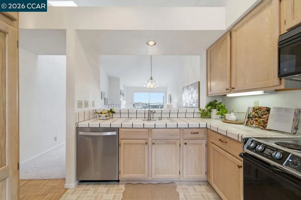 801 Timbercove St #4 Vallejo, CA 94591