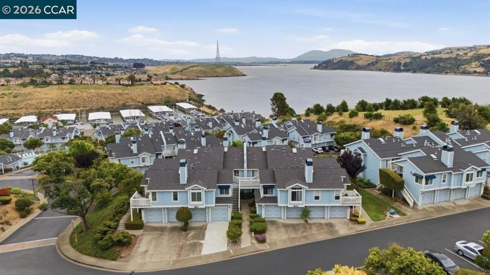 801 Timbercove St #4 Vallejo, CA 94591