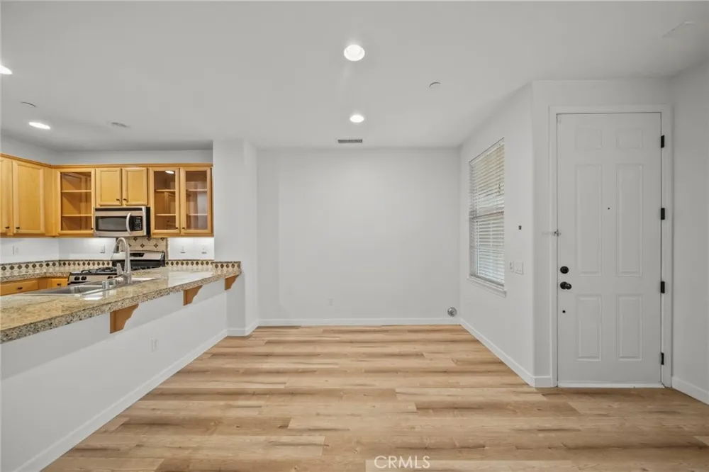1690 Heywood #C Simi Valley, CA 93065